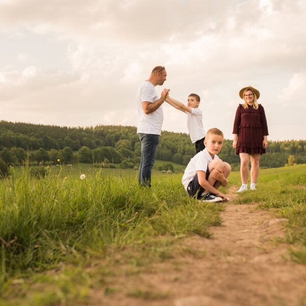 fotograf dzierżoniów, sesje plenerowe dzierżoniów, fotograf chrzciny dzierżoniów, fotograf chrzciny wrocław, sesje przedszkolne dolnośląskie, sesje przedszkolne wrocław, sesje szkolne dolnośląskie, sesje szkolne wrocław, sesje biznesowe dolnośląskie, sesje biznesowe wrocław, sesje rodzinne dzierżoniów, fotografia wnętrz dolnośląskie